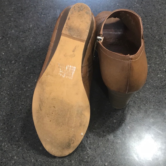 Open Toed Booties - Picture 5 of 7